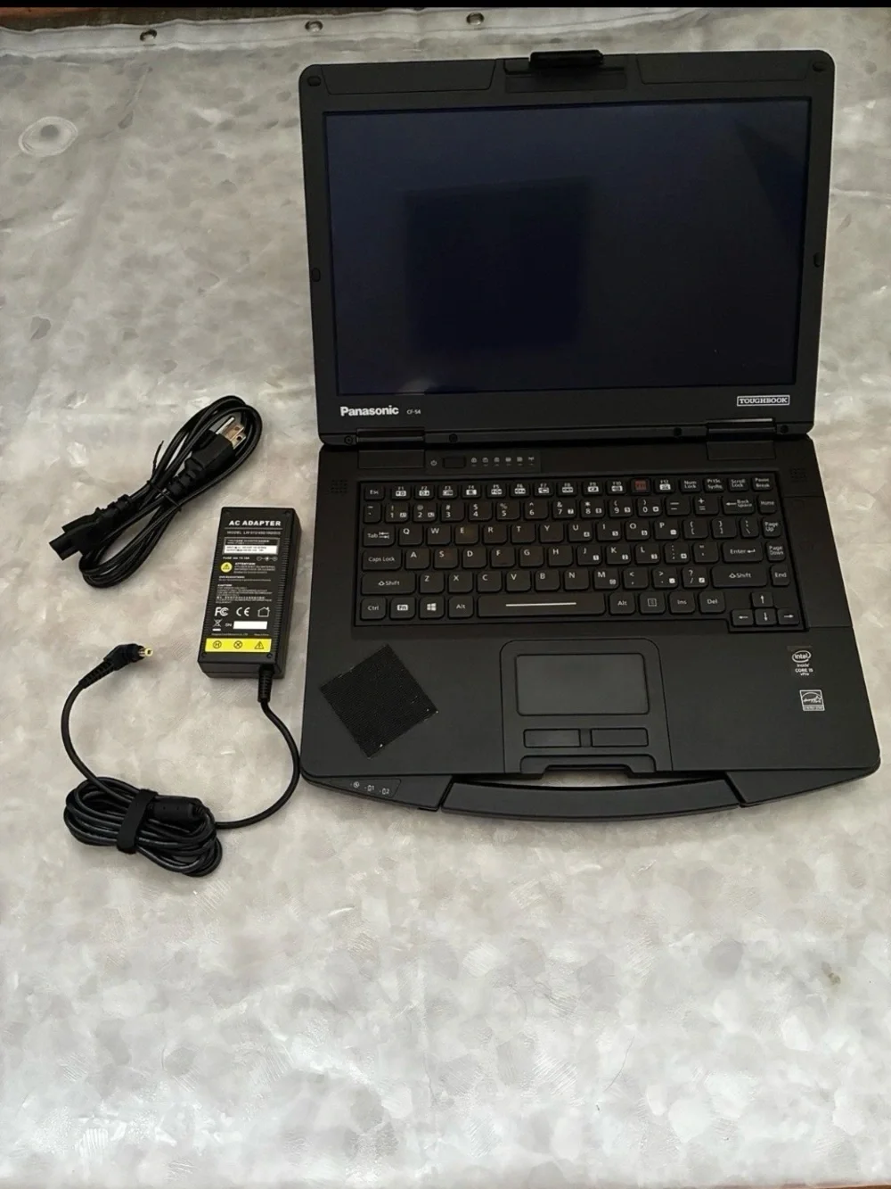 Panasonic Toughbook CF-54 | Core i5-5300U | 8GB RAM | 238GB SSD | Windows 10 Pro